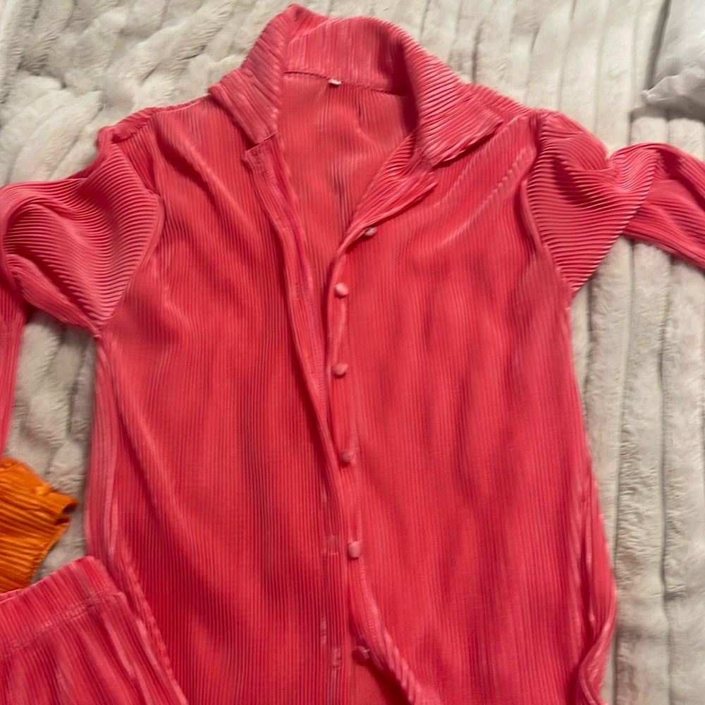 Two pieces set medium size